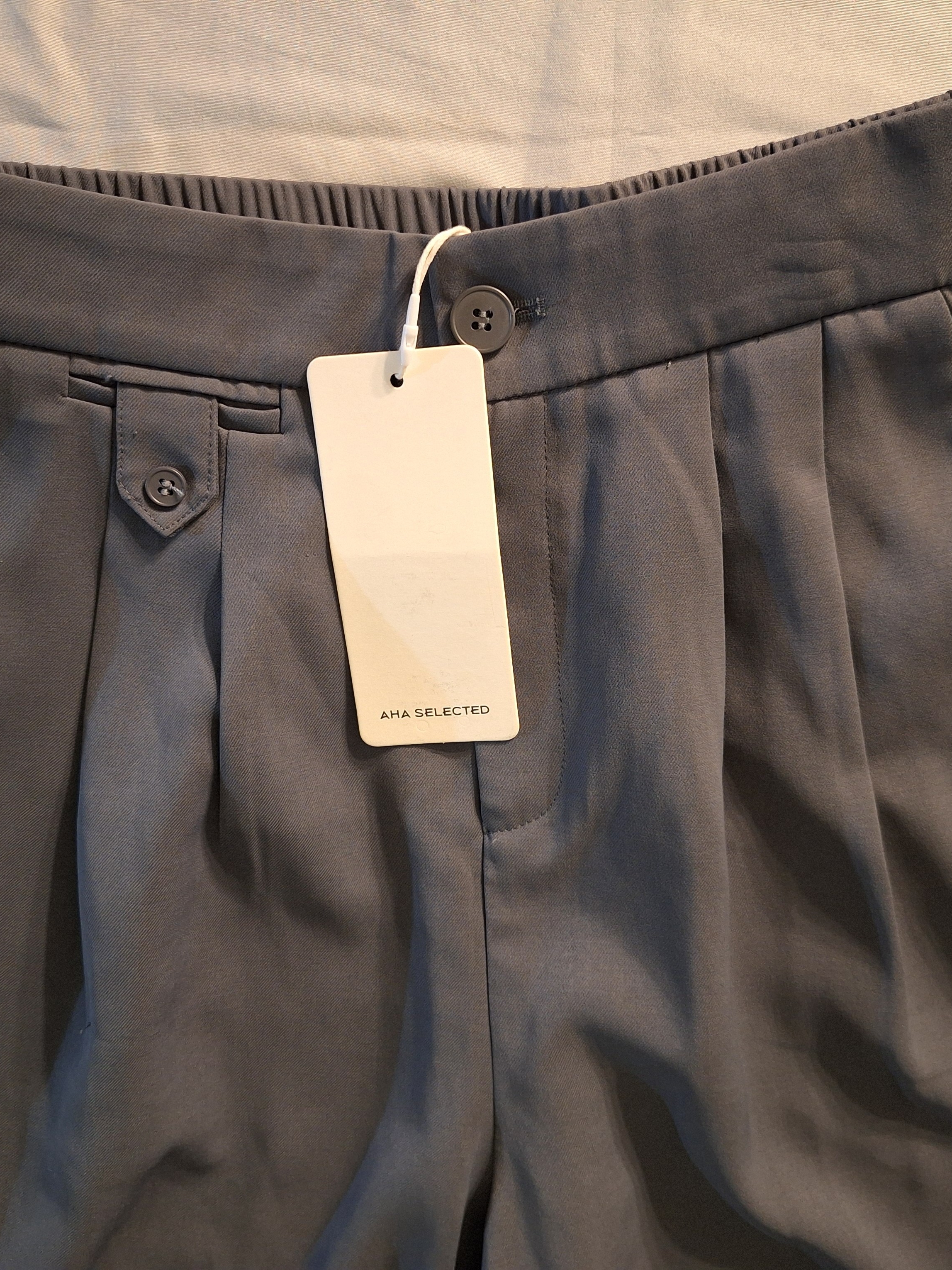High-Waist Pleated Wide-Leg Trousers- Charcoal Gray- Xs Petite — image 3 of 8